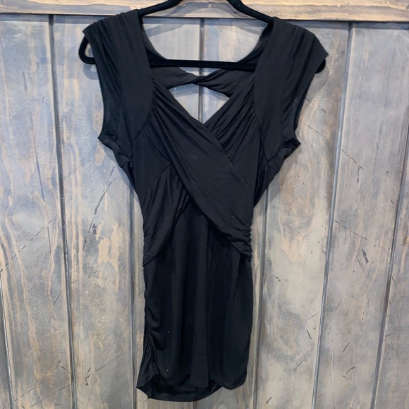 Tops - Black twist stretch tunic top